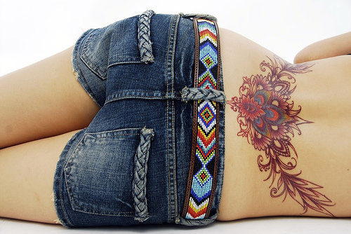 girls tattoos on lower stomach. Awesome Lower Back Tattoo