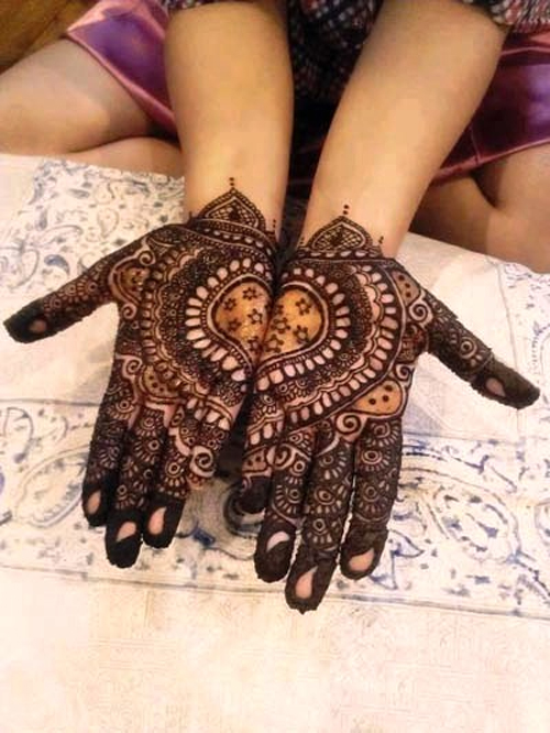 Latest Hand Henna Designs For Eid 2014