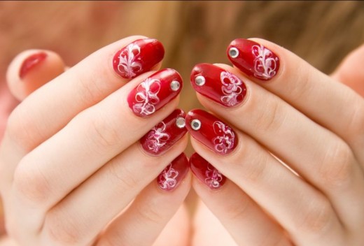 Easy Red and White Nail Art Ideas