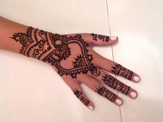 Back Hand Henna Design for Party 2016