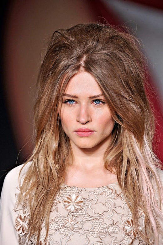 Latest Messy Long Hairstyles for Women