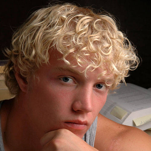 Men Curly Cute Hairstyles for Guys 2010 | Stylish Haircuts Trend -  