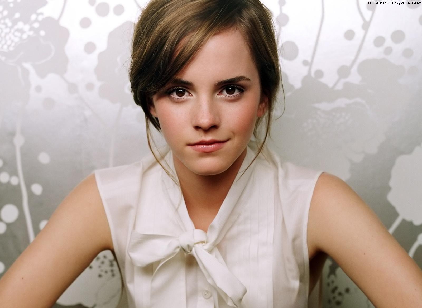 Celebrity Hairstyle of Emma Watson - SheClick.com