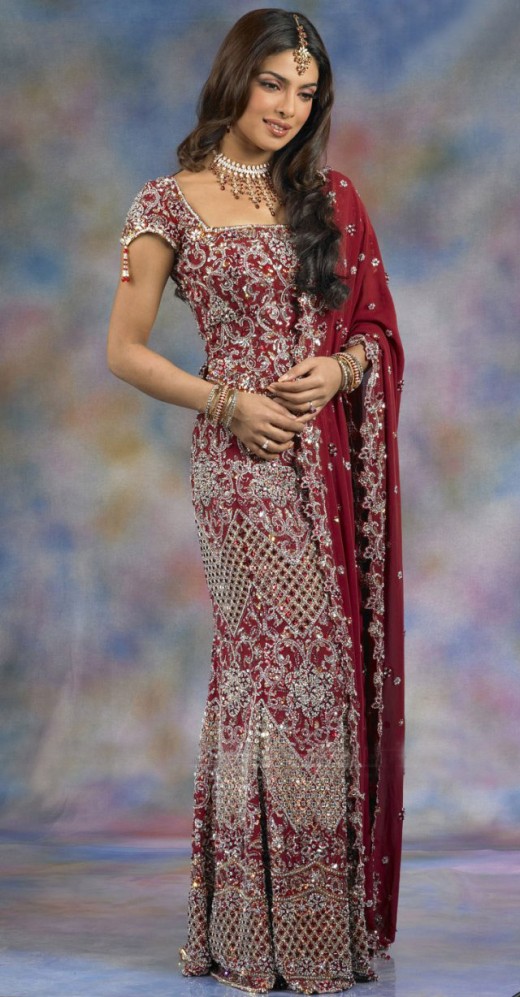 Priyanka Chopra Saree Collection - 25+ Gorgeous Pictures ...
