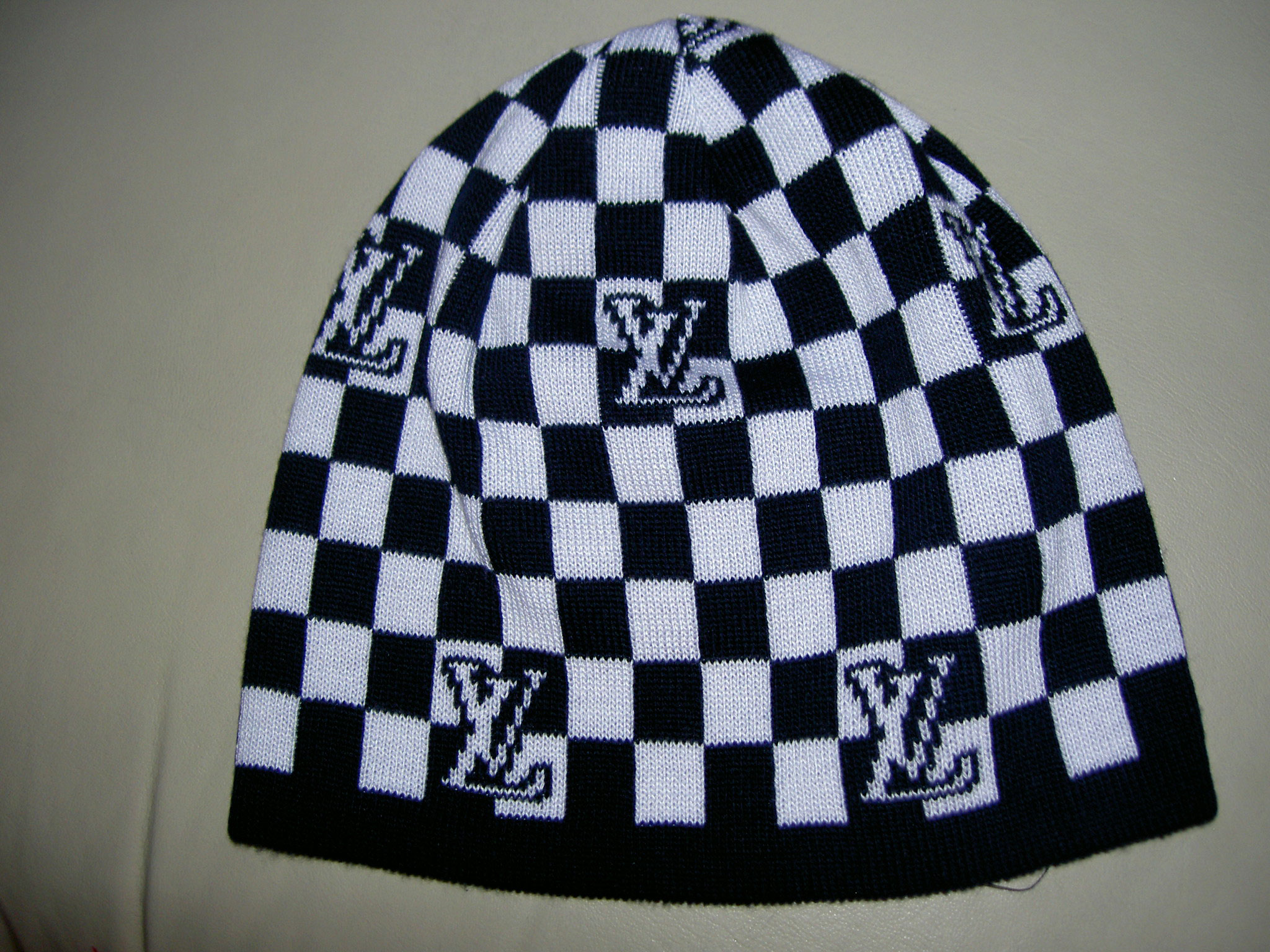 Louis Vuitton Black White Beanie Winter Hat Cap - 0
